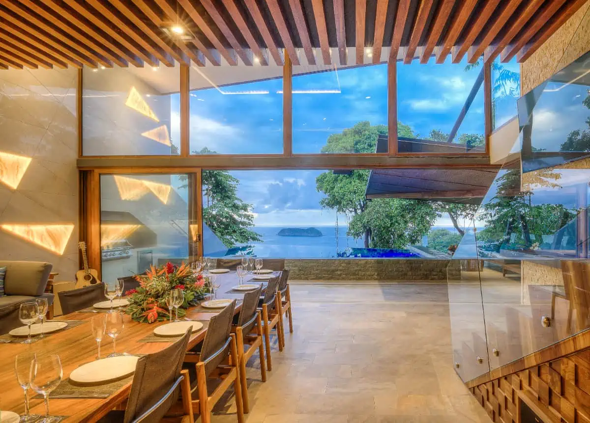 Villa La Isla – 8 BR