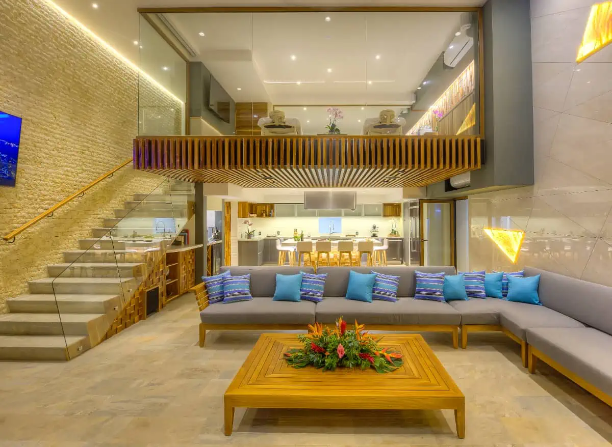 Villa La Isla – 8 BR