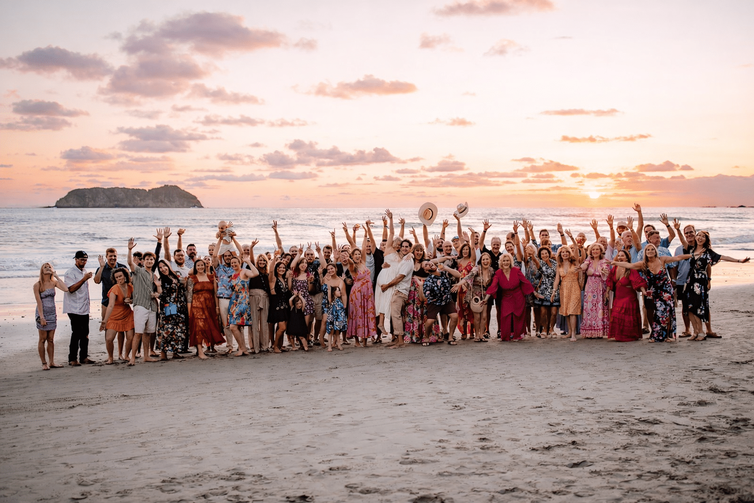 Villa Punto de Vista Estate Beach Wedding - Lindly