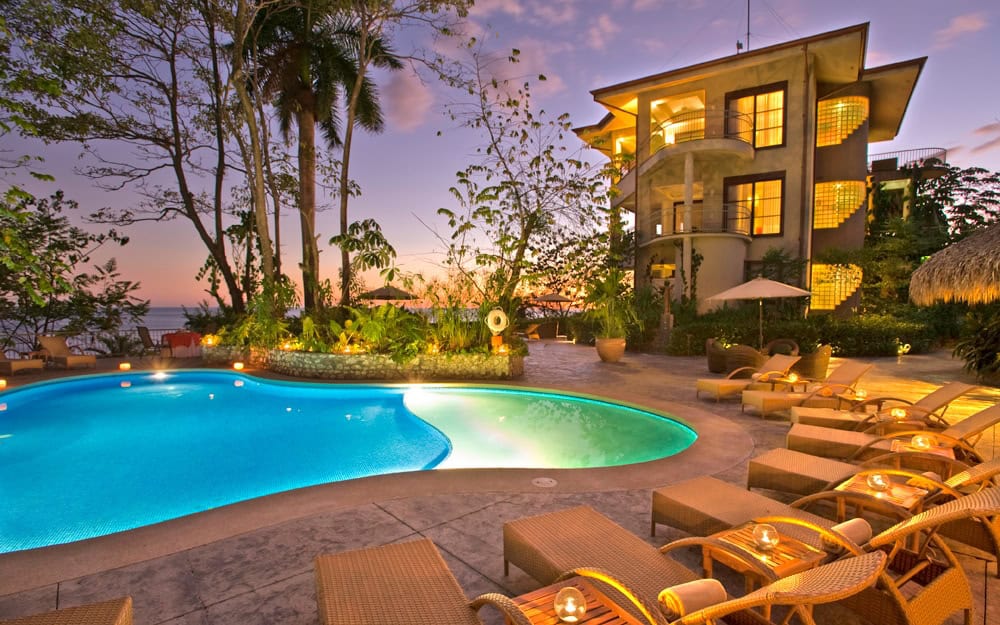 Arenas del Mar Hotel