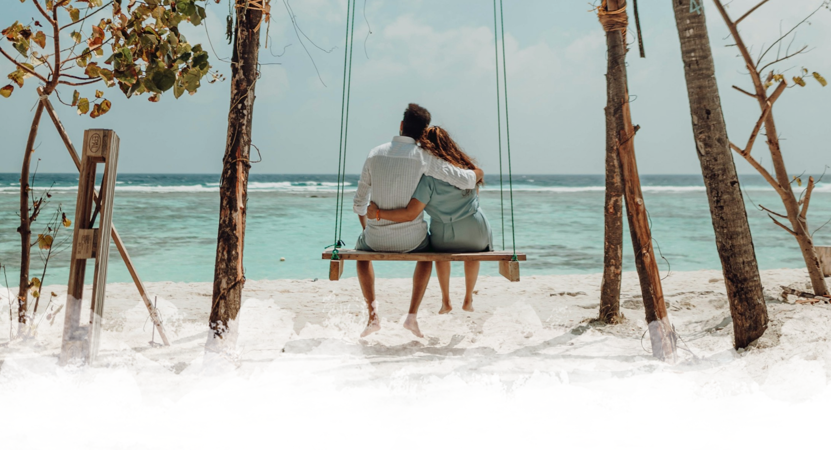 the ultimate guide to planning romantic honeymoons in Costa Rica